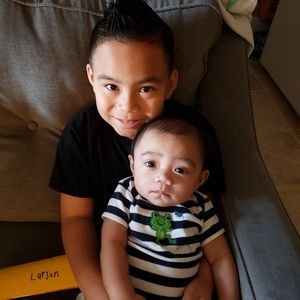 Meet your Posher, Larry